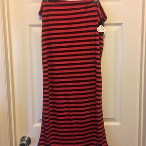 Red & Black striped light weight scarf NWT